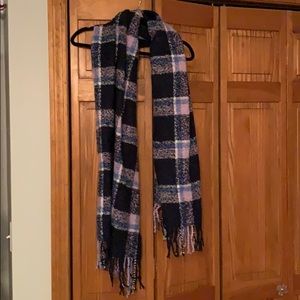 Plaid scarf